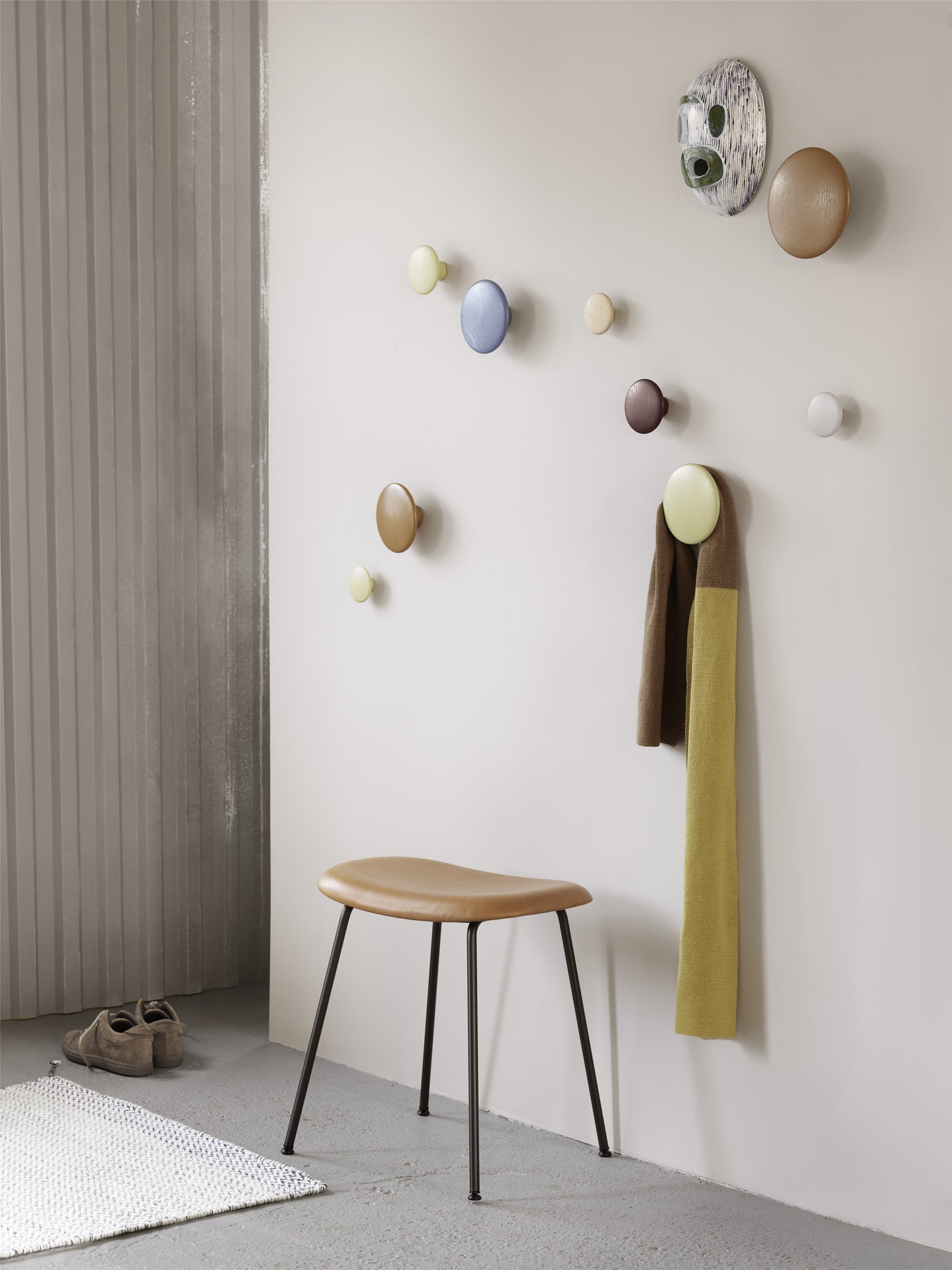 Muuto Dots wandhaak set van 5 Black