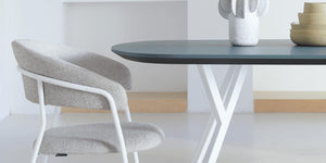 Dyyk Float eettafel 160x110 cm verde comodoro zwart