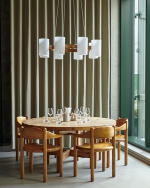 Gubi Daumiller eetkamerstoel golden pine