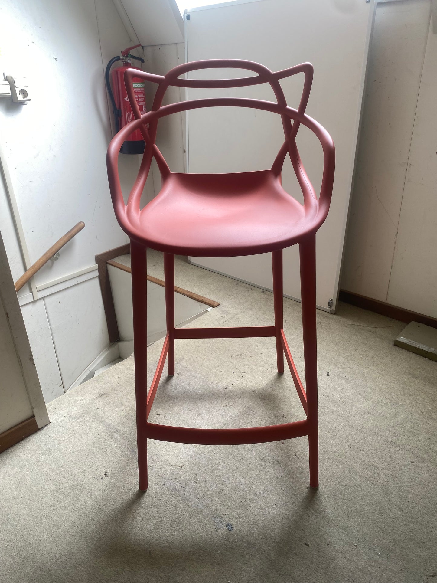 Tweedekansje Kartell Masters barkruk H65 roestoranje