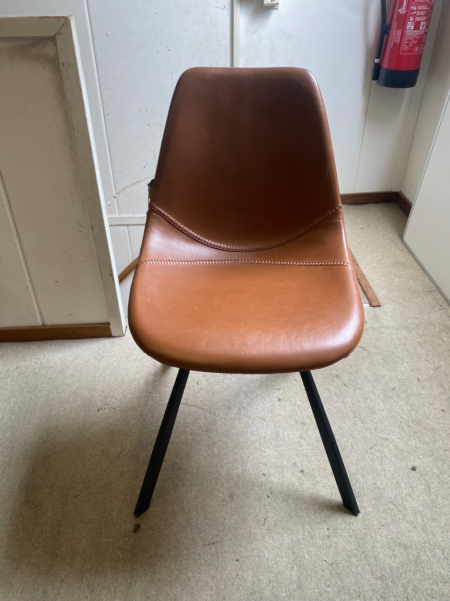 Tweedekansje - Dutchbone Franky stoel Brown