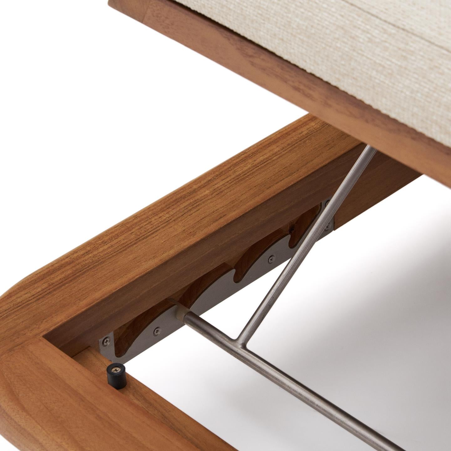 Kave Home Turqueta ligstoel teakhout Beige