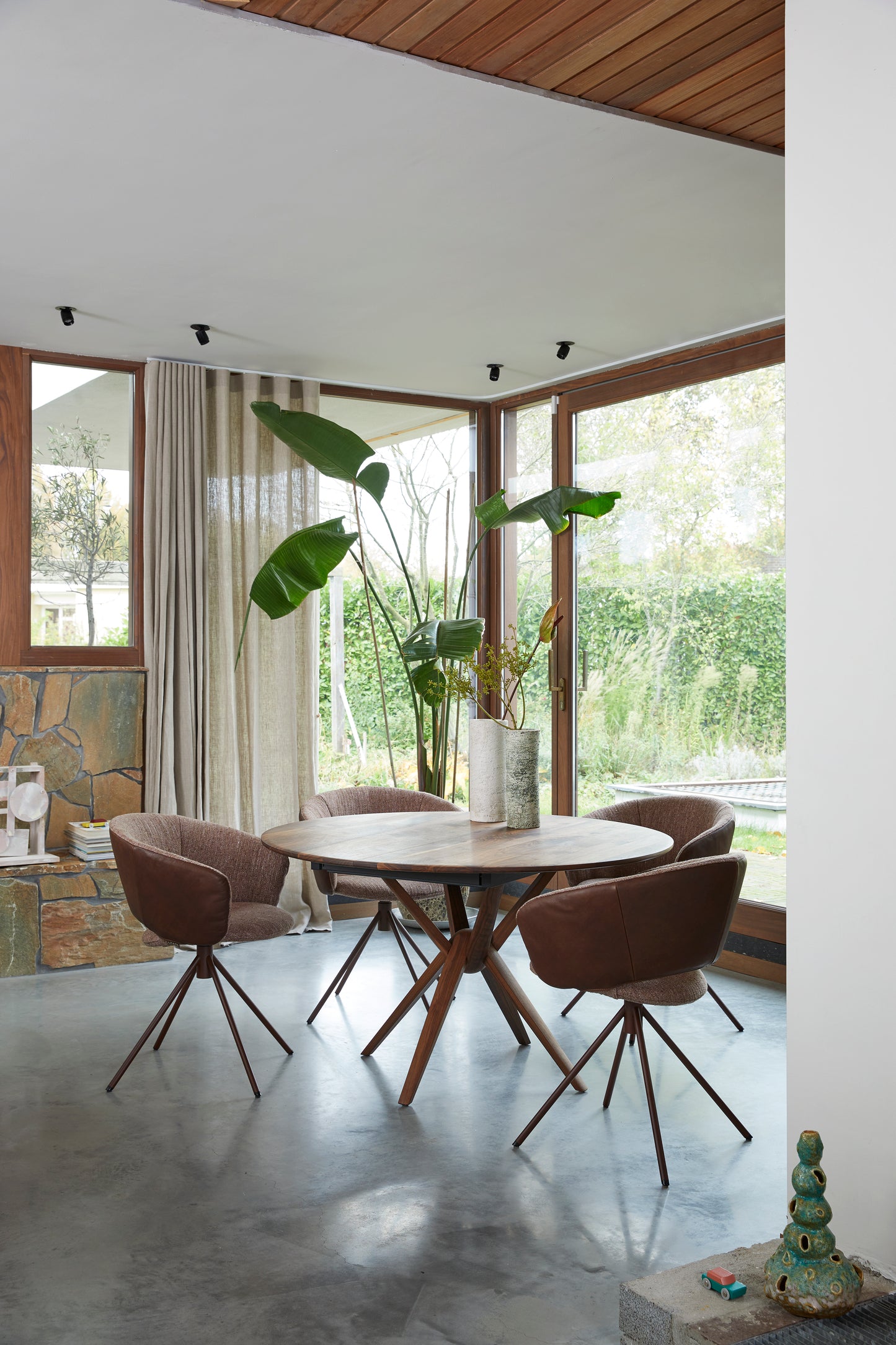 LABEL Vandenberg Lola Dining armstoel Beige draaibaar