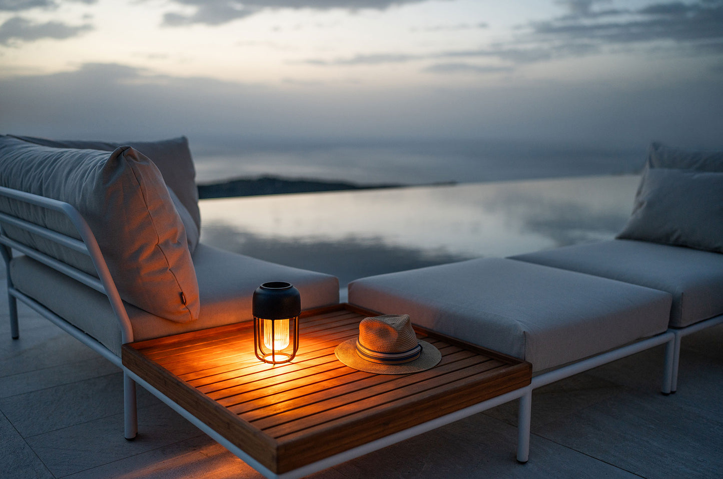 Houe Light No.1 outdoor lamp Black