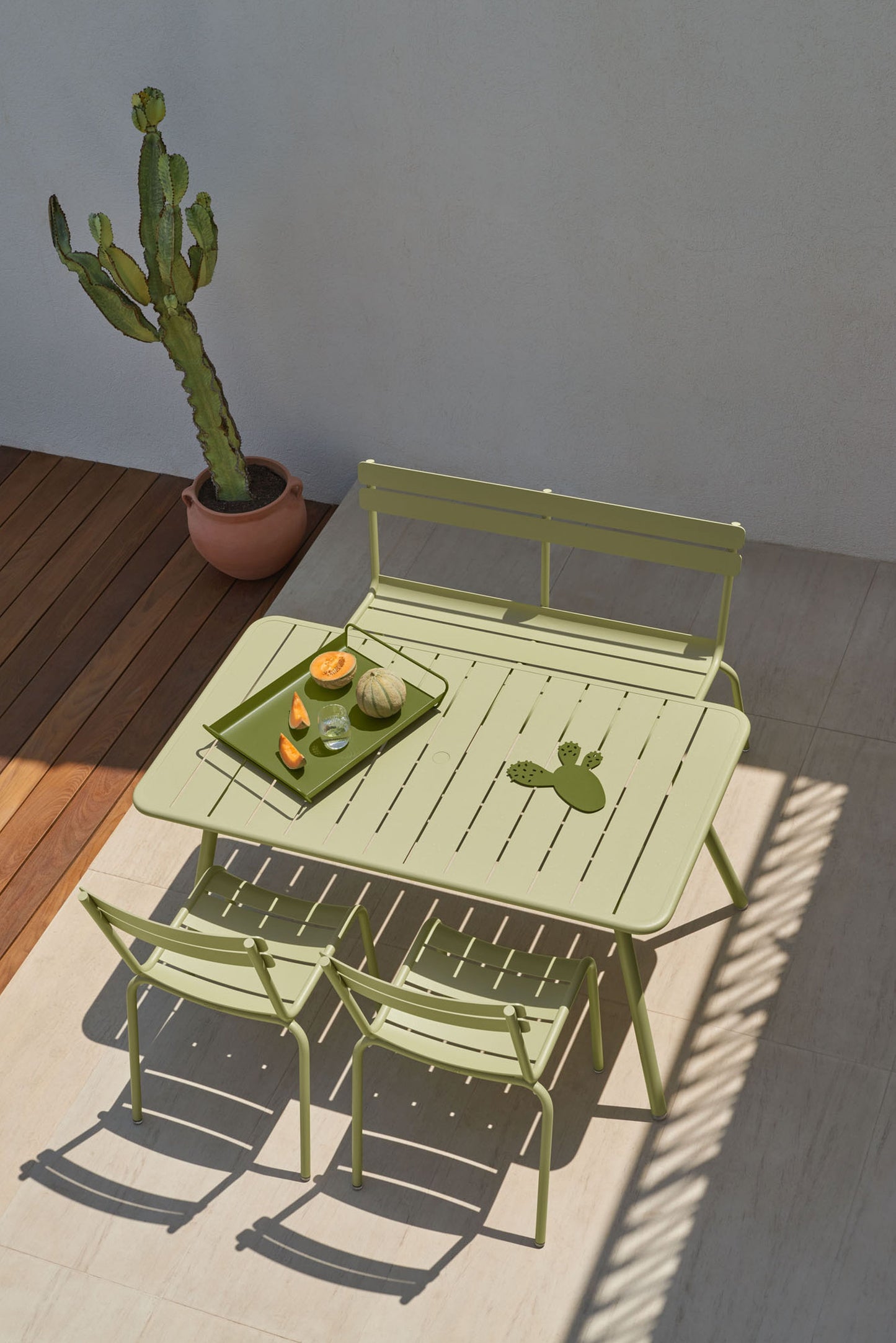 Fermob Luxembourg tuintafel 143x80 cm Pesto