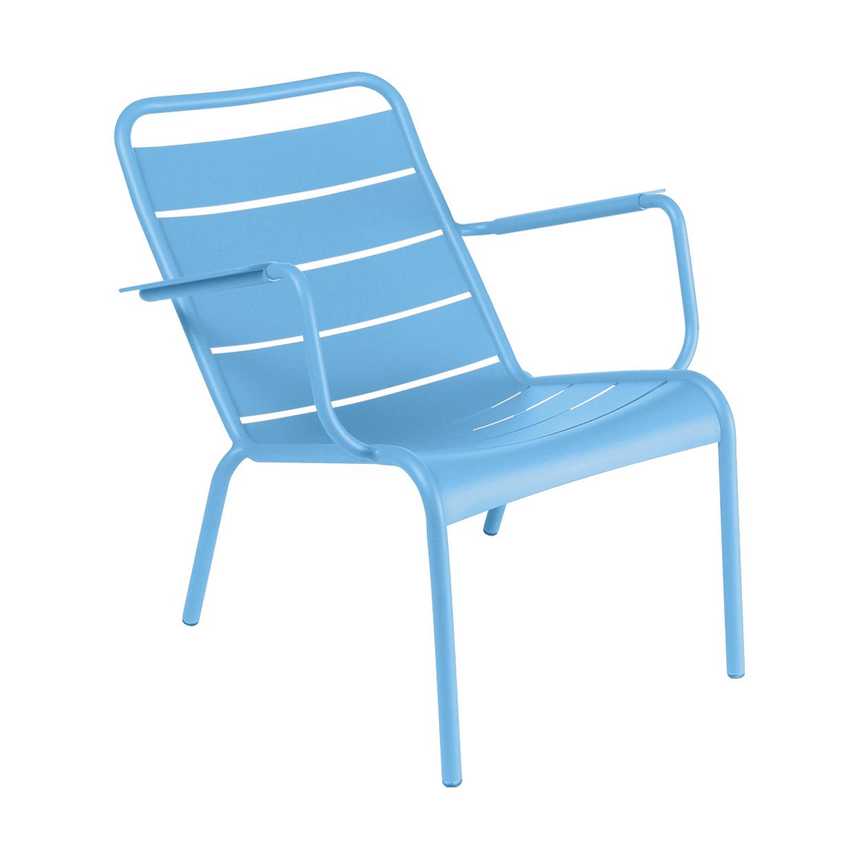Fermob Luxembourg Low loungestoel met arm Maya blue