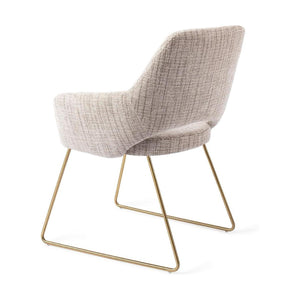 Jesper Home Yanai eetkamerstoel Caramel Grid slide gold