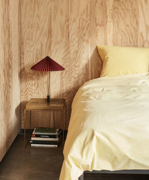 HAY Matin 380 tafellamp Oxide Red/Brass
