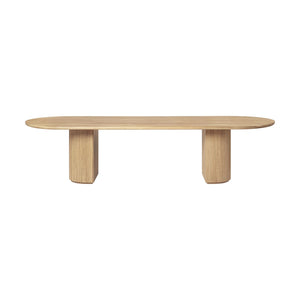 Gubi Moon Elliptical eettafel 290x105 cm geolied eiken