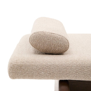 Kave Home Topaz ligbed chenille Beige essen met noten afwerking