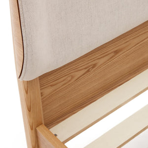 Kave Home Octavia bed met gestoffeerd hoofdbord Wit