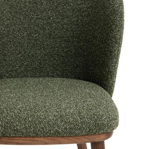 Kave Home Ciselia eetkamerstoel dik chenille Groen poot donker hout