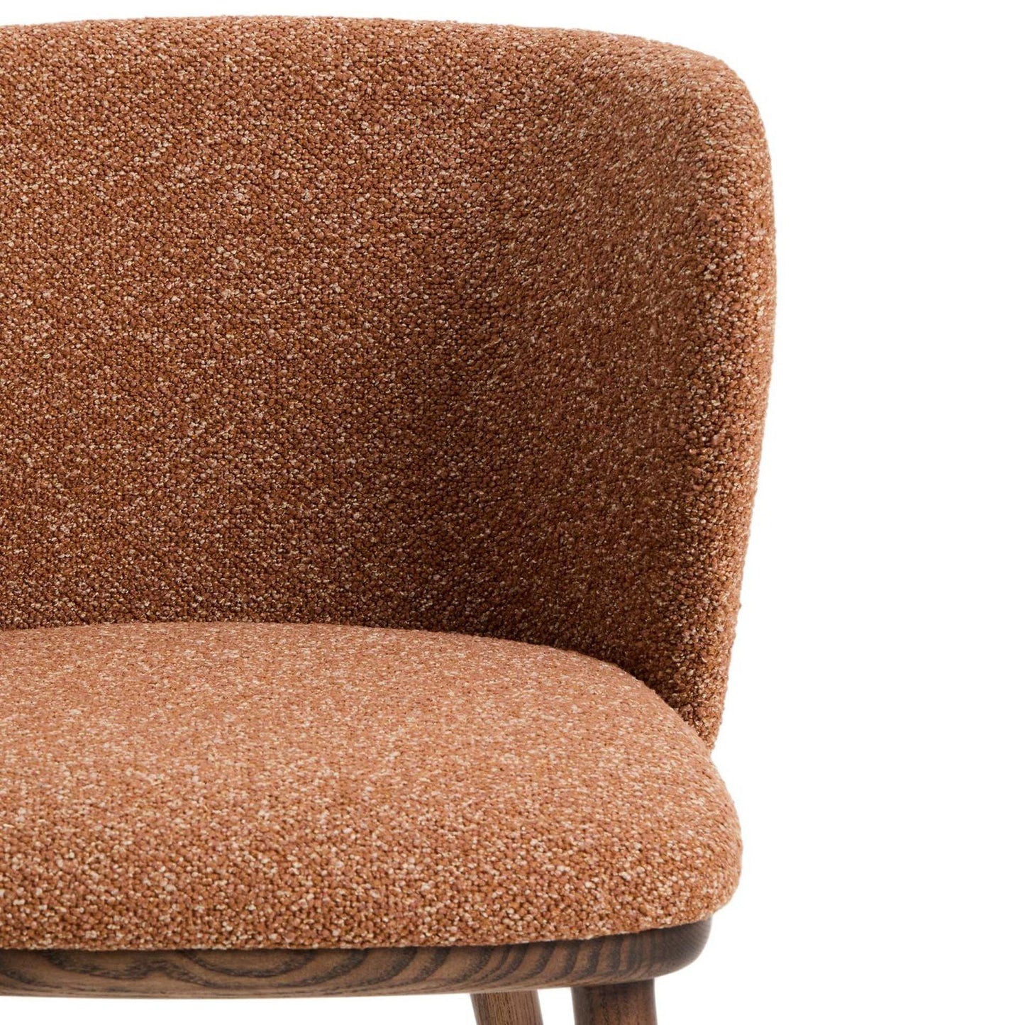 Kave Home Ciselia barkruk H65 dik chenille Terra poot donker hout