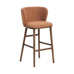 Kave Home Ciselia barkruk H75 dik chenille Terra poot donker hout