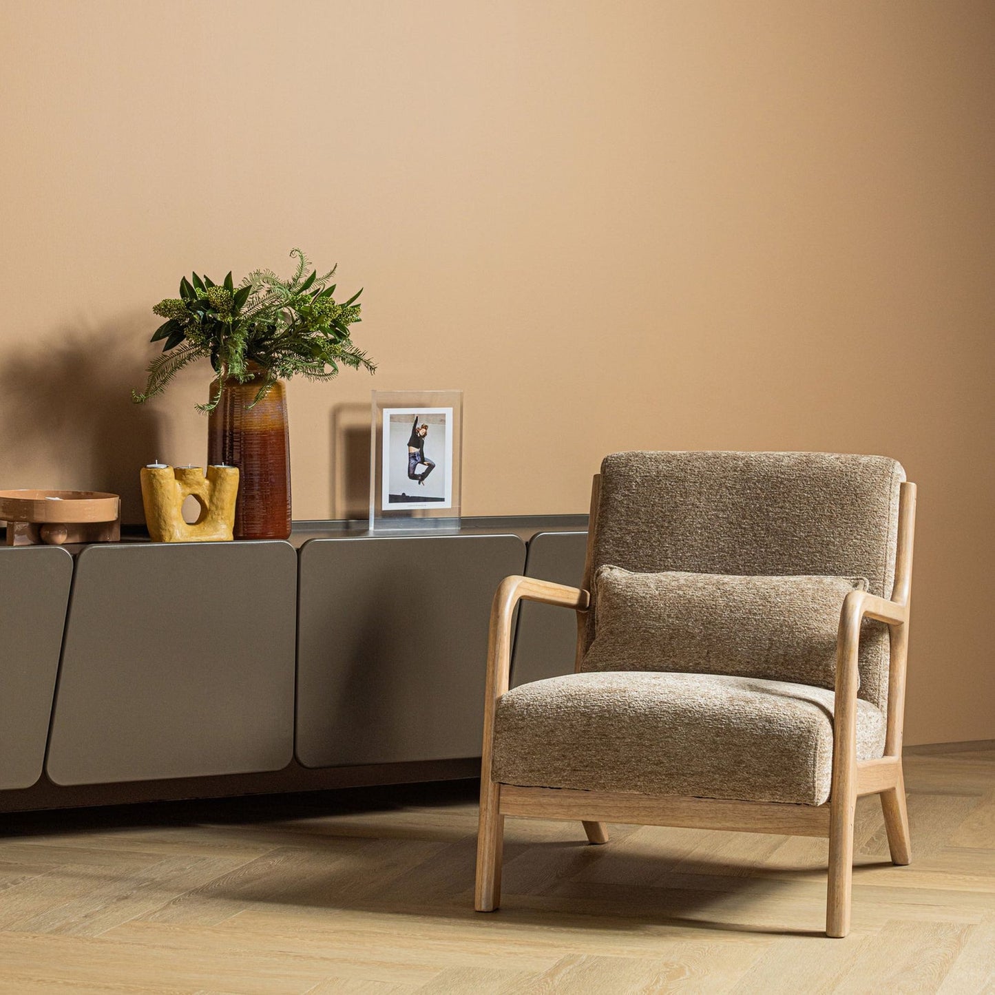 WOOOD Mark fauteuil chenille Zand