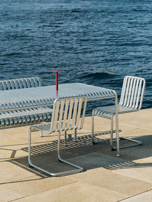 HAY Palissade Cantilever tuinstoel Iron Red