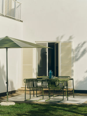 HAY Palissade Cantilever Dining tuinstoel met arm Olive