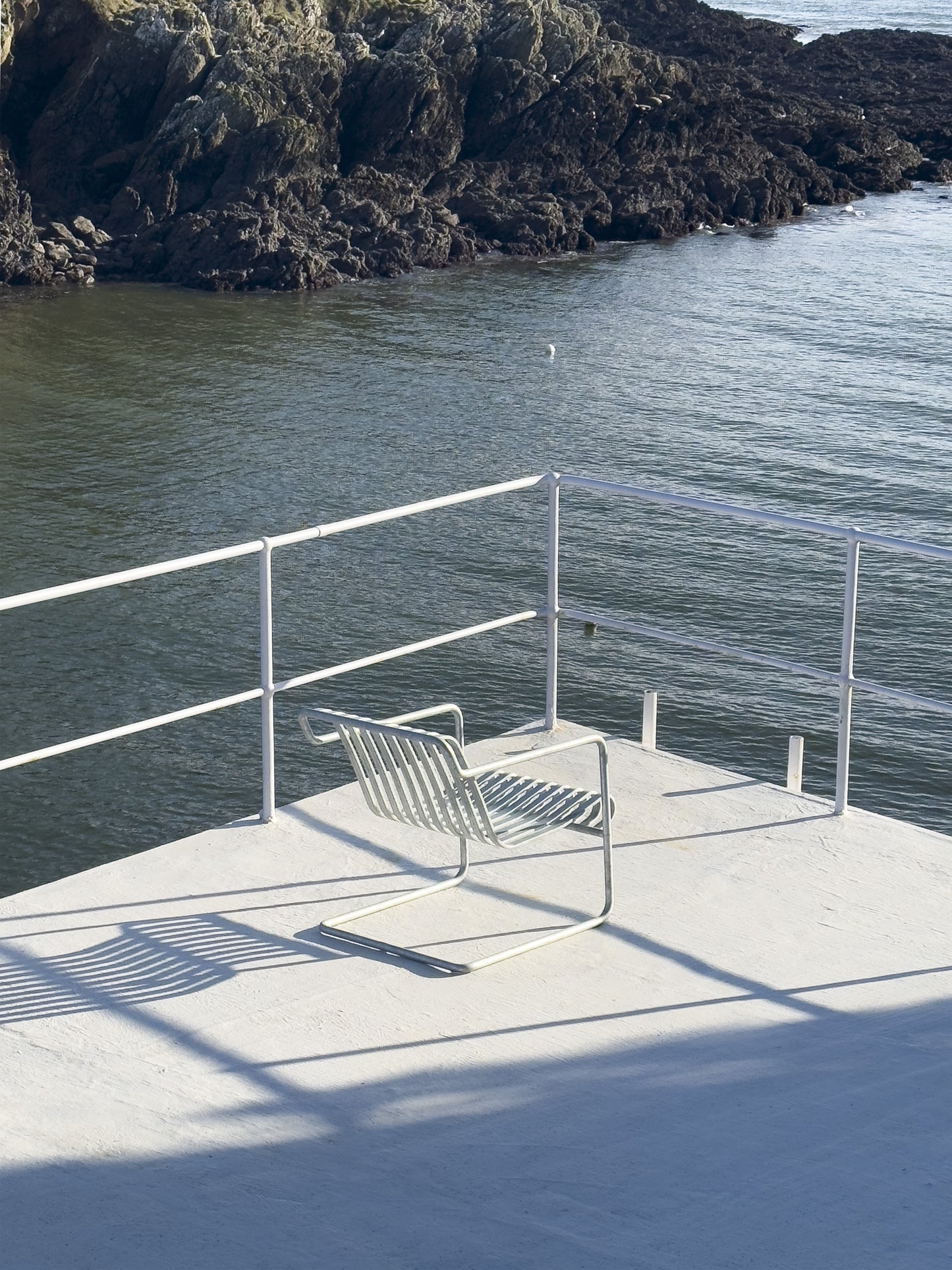 HAY Palissade Cantilever Low loungestoel Hot Galvanised