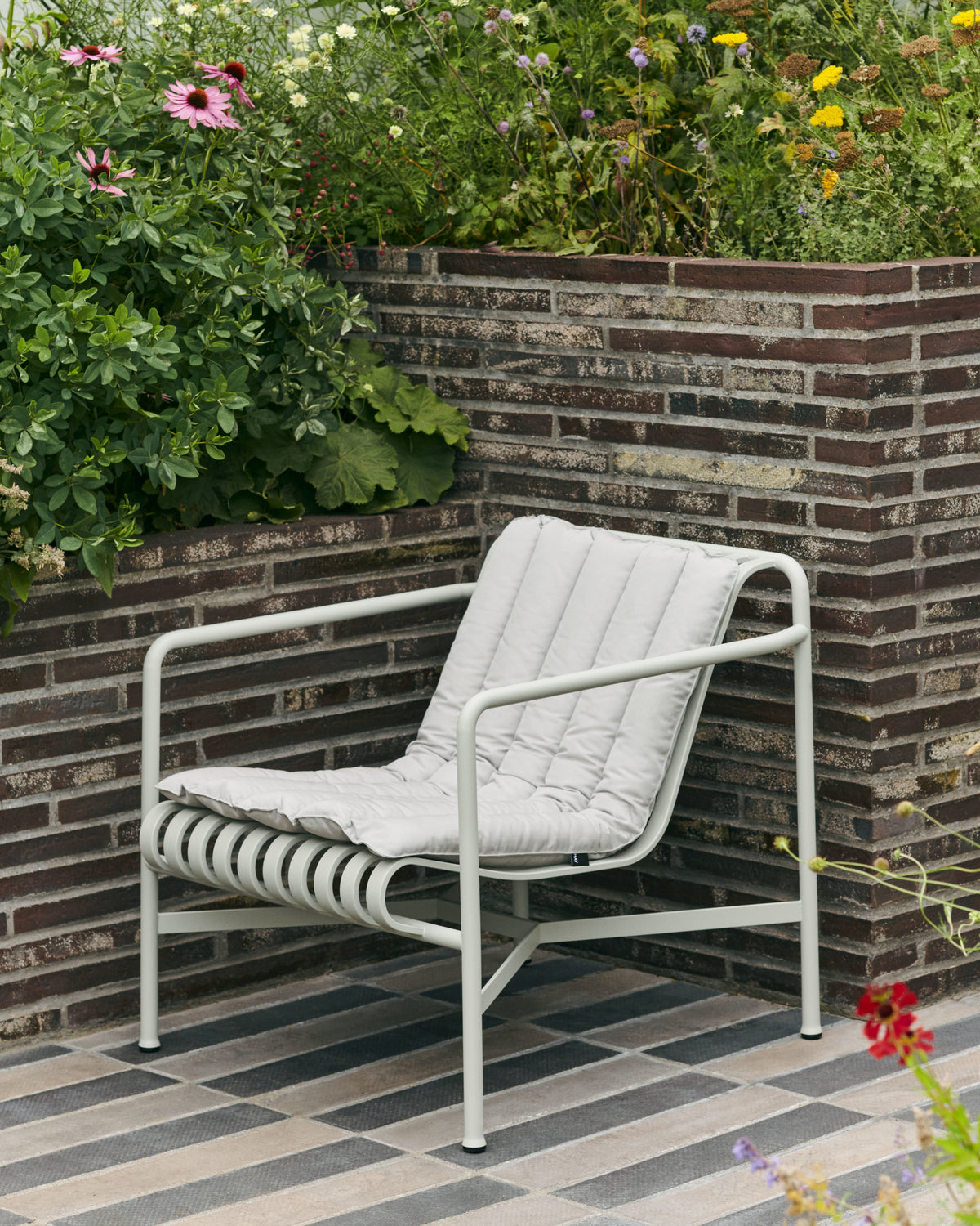 HAY Palissade Soft Quilted kussen voor lounge high Cream White