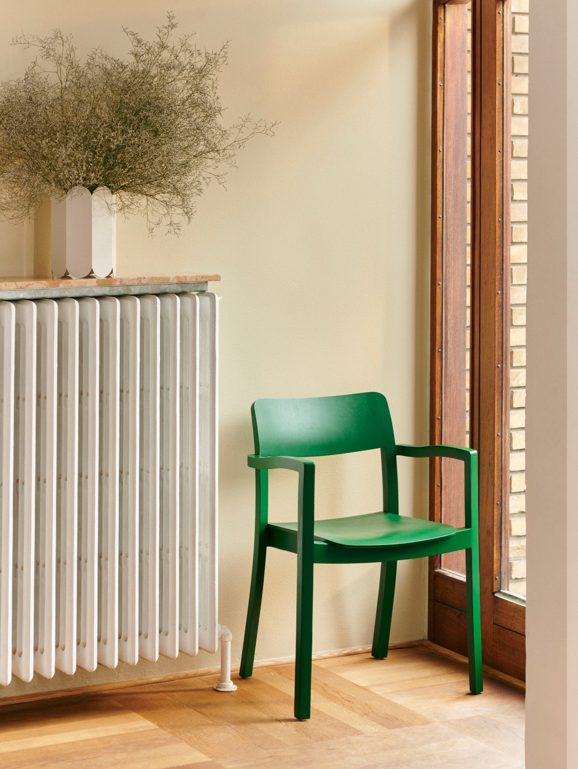 HAY Pastis eetkamerstoel met arm Pine Green
