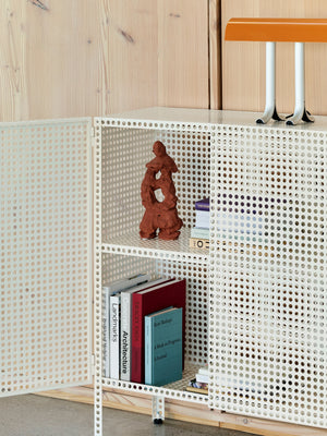HAY Perforated kast medium Eggshell