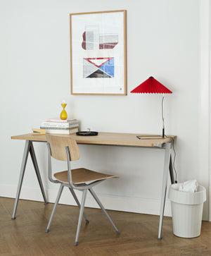HAY Matin 380 tafellamp Bright Red/Brass