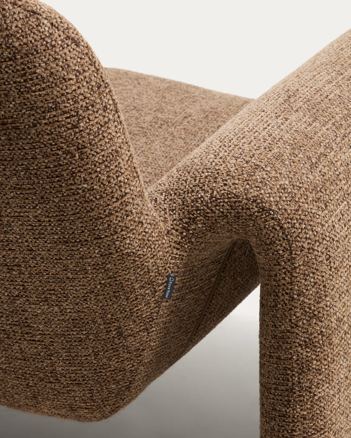 Kave Home Melvia fauteuil chenille Chocoladebruin