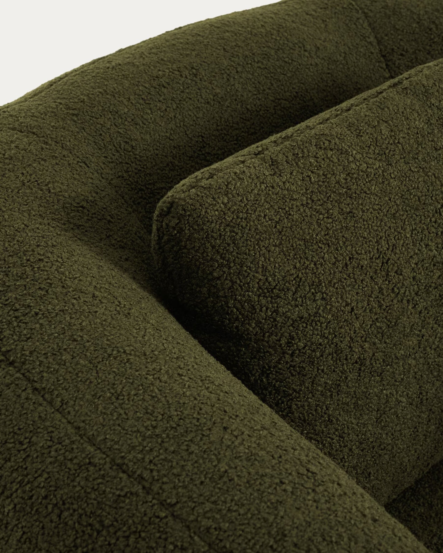 Kave Home Martina fauteuil draaibaar met kussen bouclé Donkergroen