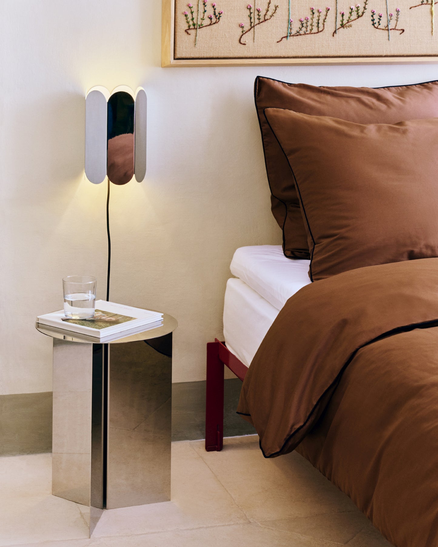HAY Arcs wandlamp met snoer Cobalt Blue