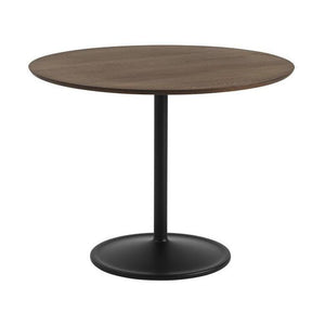 Muuto Soft eettafel rond Ø95 cm Dark Oiled Oak/Black