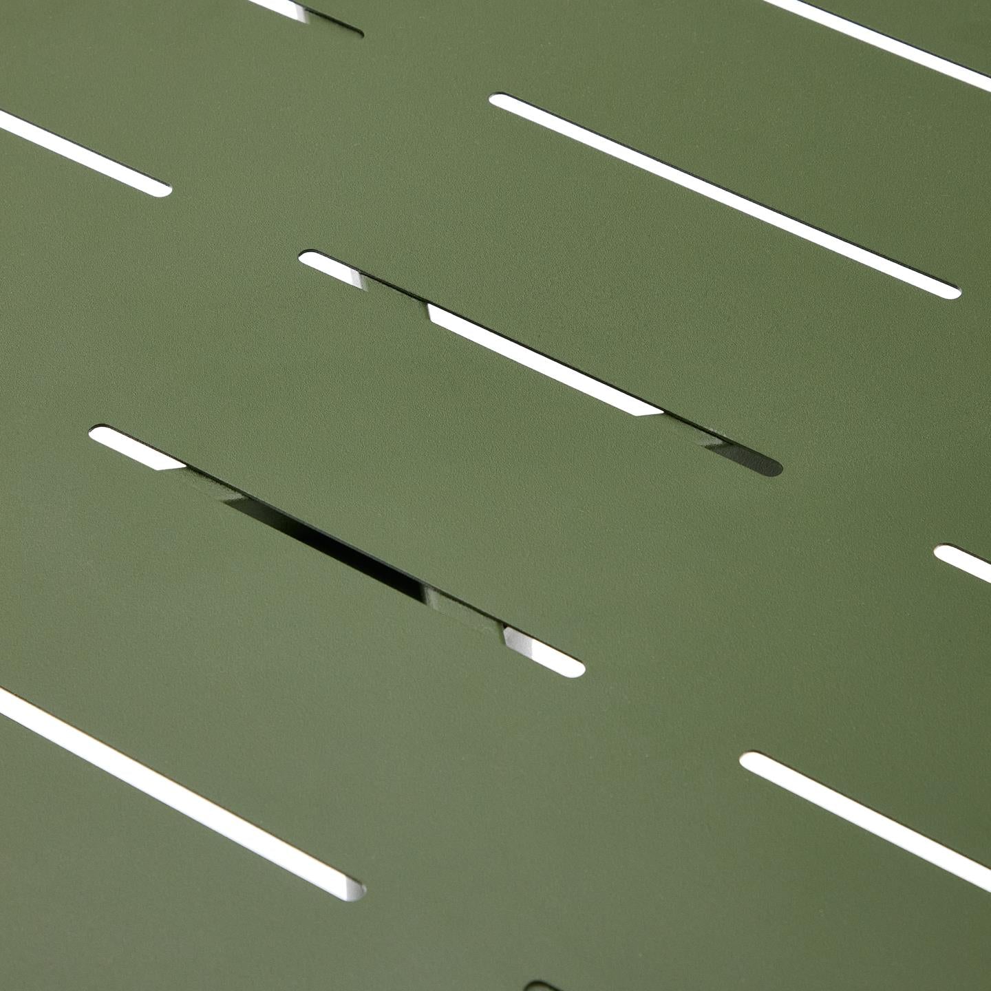 Kave Home Brai tuintafel 70x70 cm gegalvaniseerd Groen