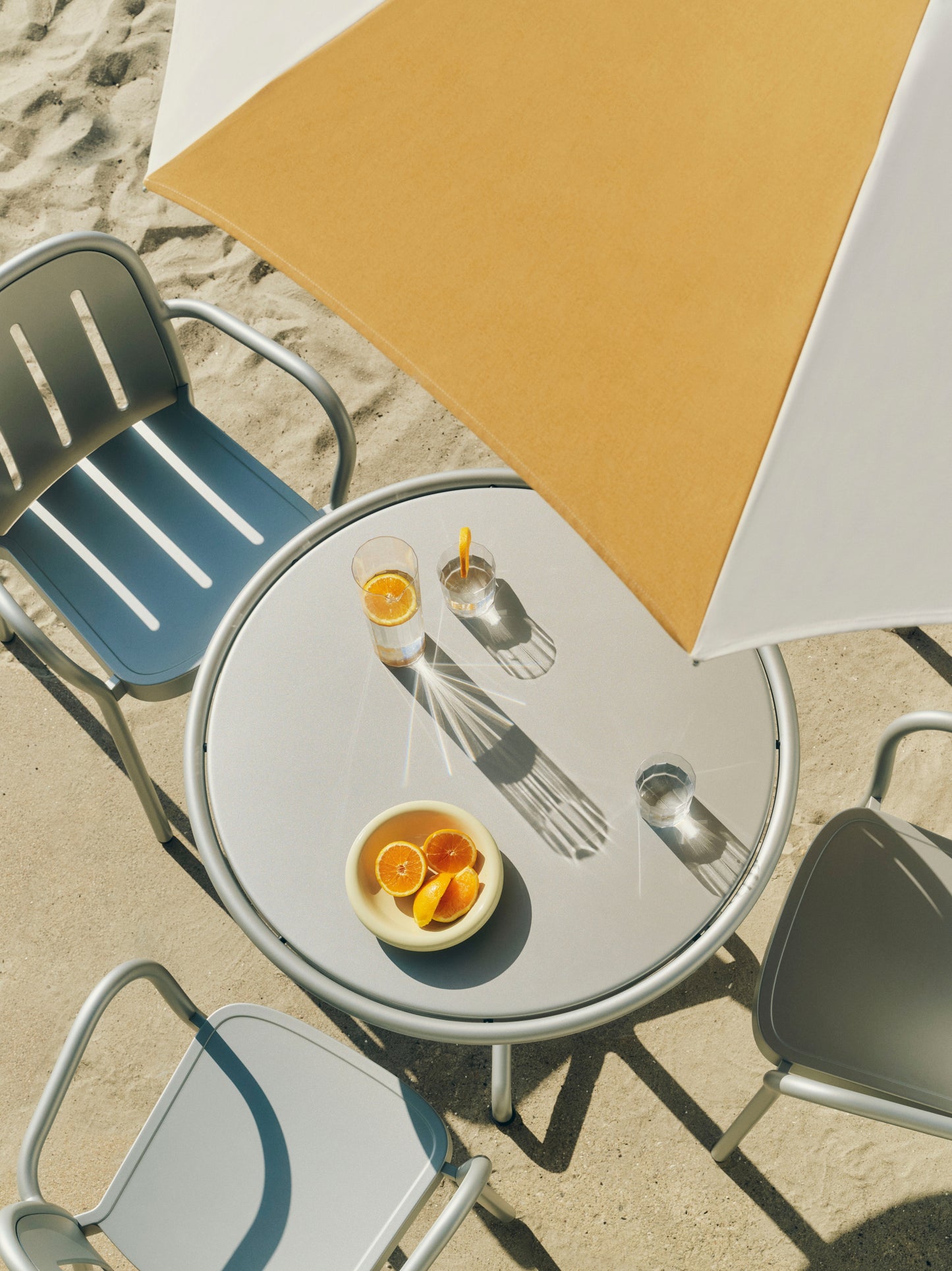 HAY Terrazza Octagon parasol Off-White / Ochre