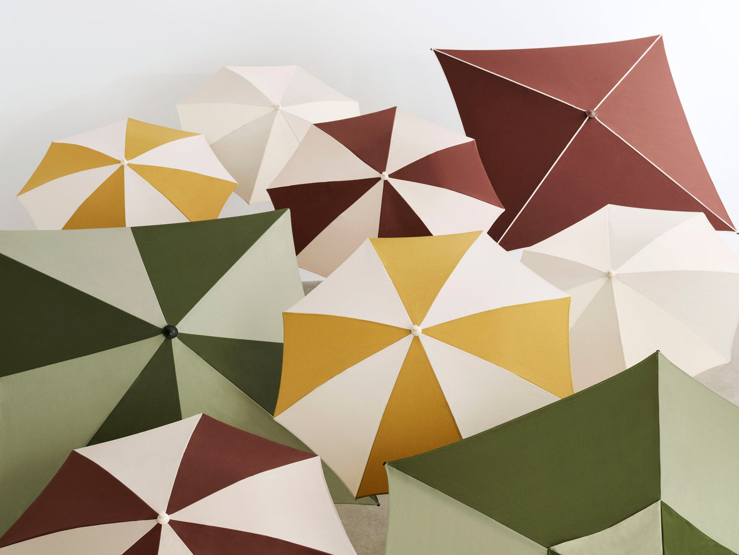 HAY Terrazza Square parasol Burgundy