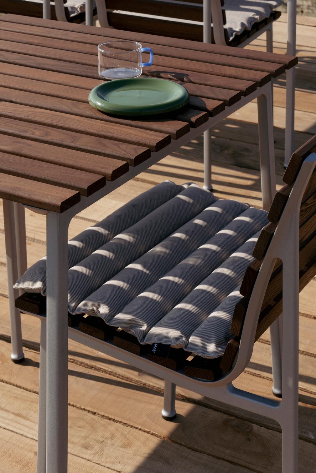 HAY Traverse tuintafel 140x83 cm geolied essen