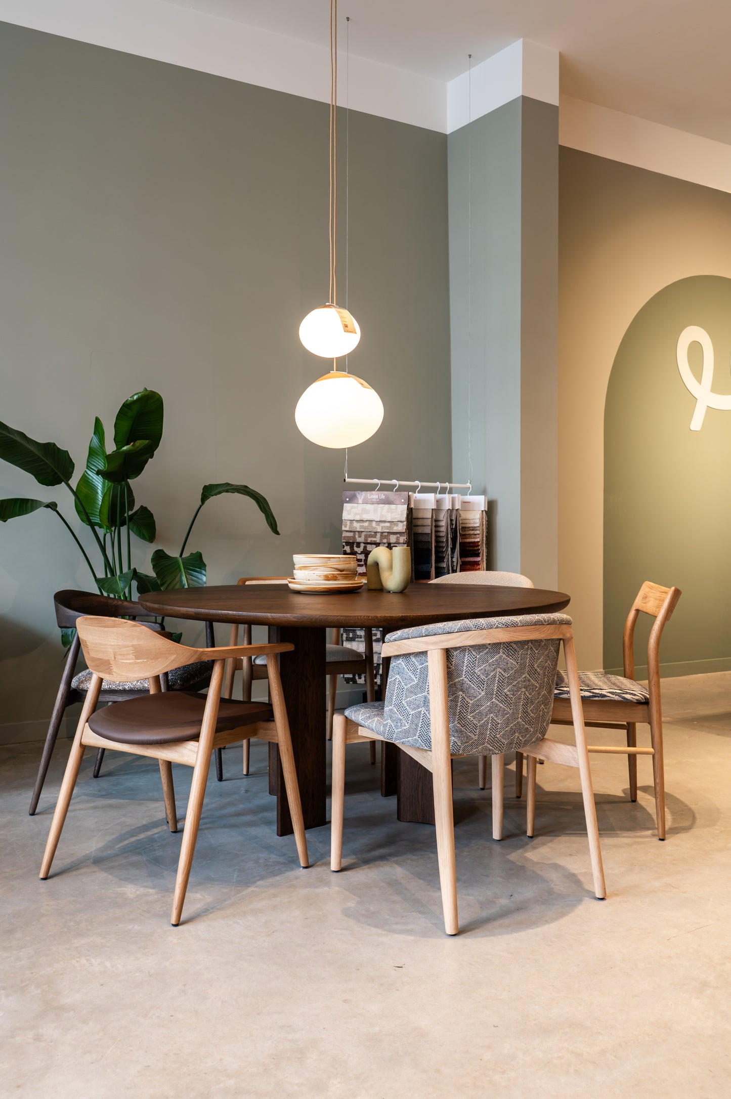 HelloChair HC306 Yava eetkamerstoel Cudy 01 Sesame eiken oil bianco