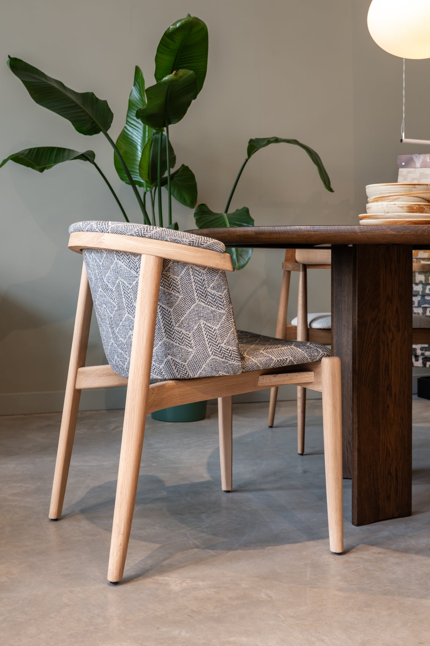 HelloChair HC306 Yava eetkamerstoel Cudy 01 Sesame eiken oil bianco