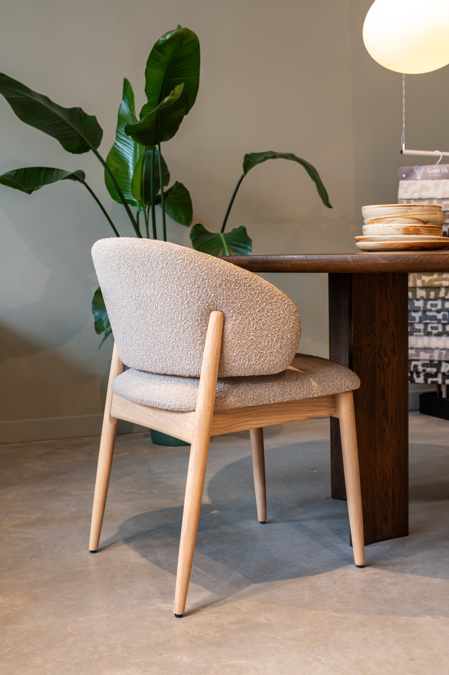 HelloChair HC305 Elk eetkamerstoel Haga 904 eiken oil bianco