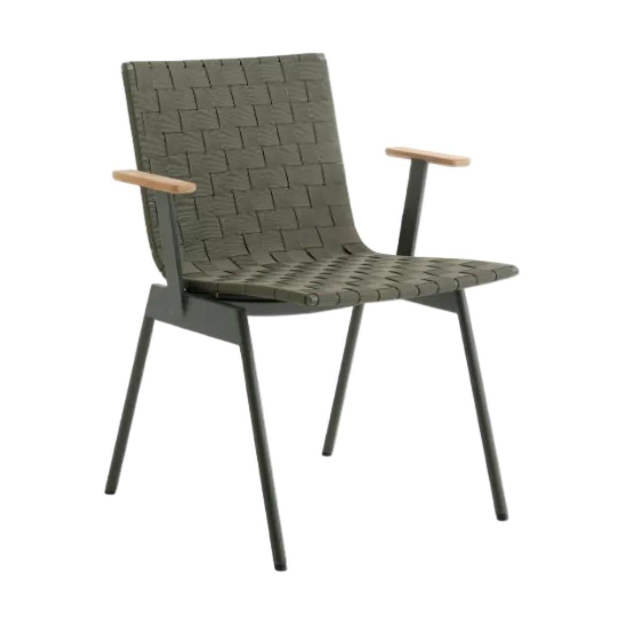 &Tradition Ville AV34 tuinstoel met arm Bronze Green