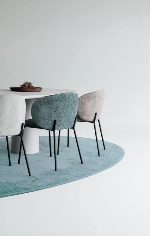 HelloChair HC28 Nice eetkamerstoel Wing Shell vierpoot zwart