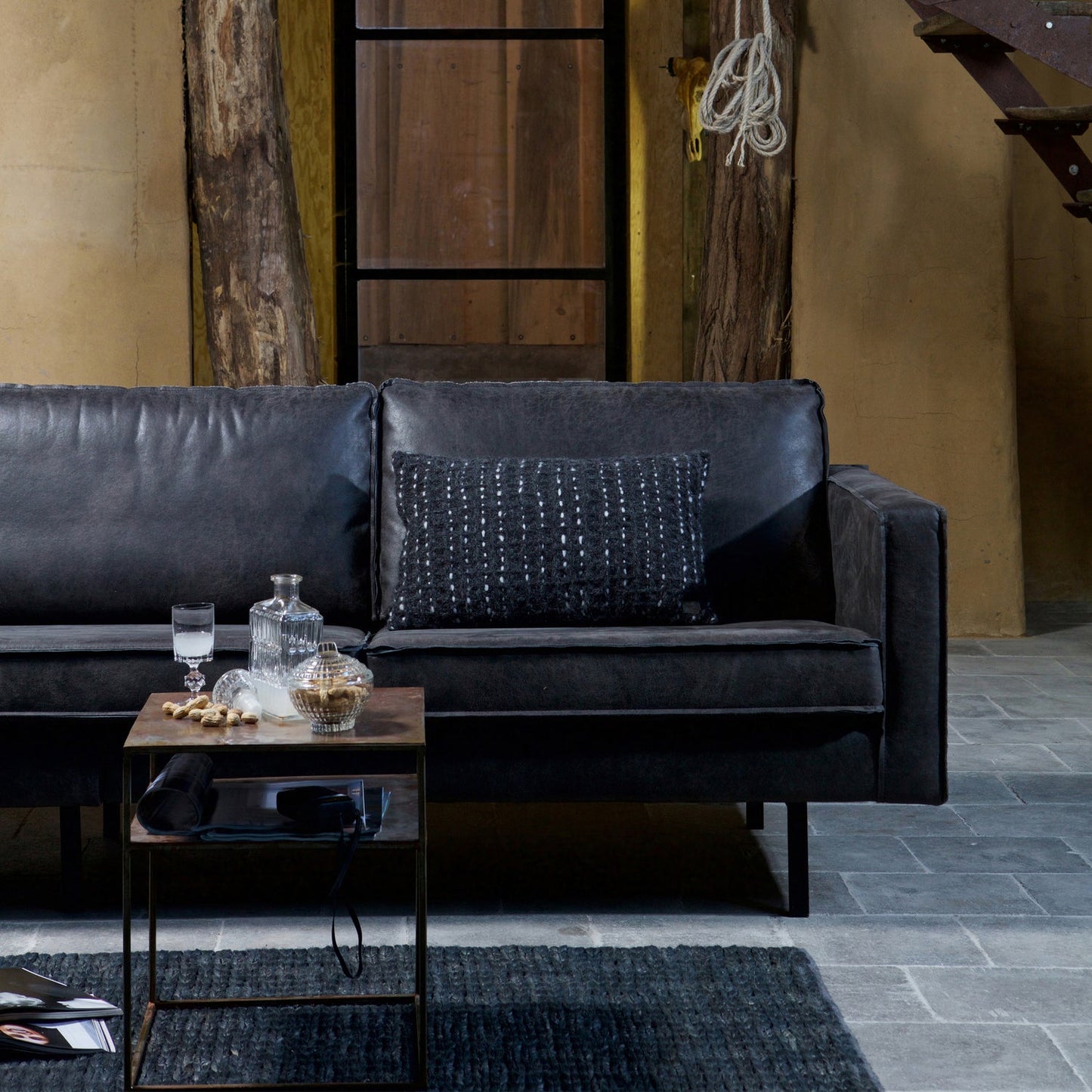 WOOOD Rodeo bank chaise longue links eco-leer Zwart