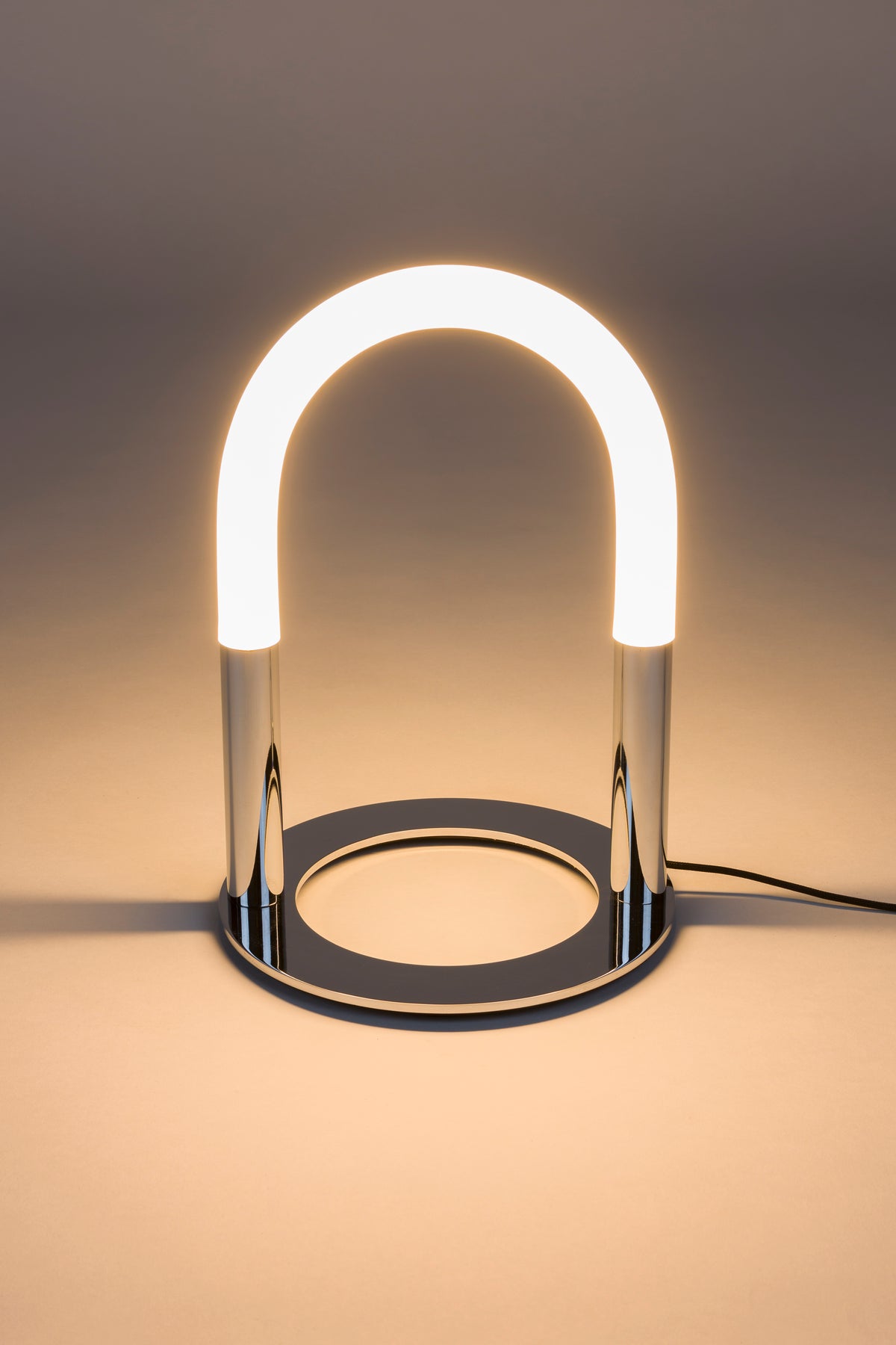 Zuiver Arch tafellamp Chrome