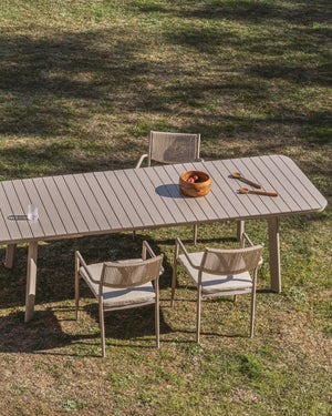 Kave Home Izola tuintafel uitschuifbaar rechthoek 220x100 cm Taupe