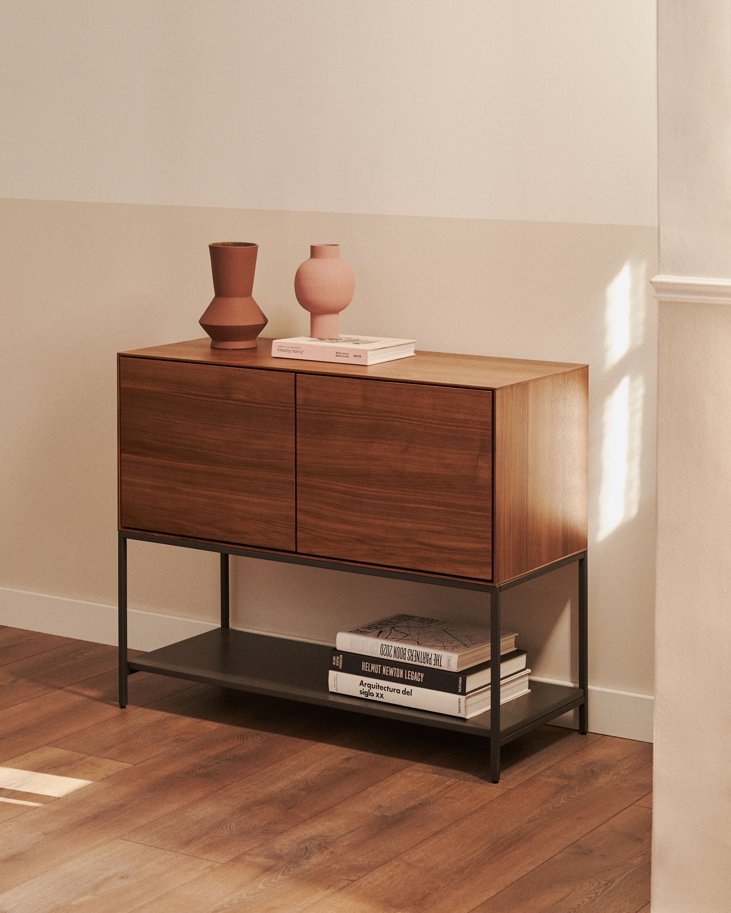 Kave Home Vedrana dressoir walnoot