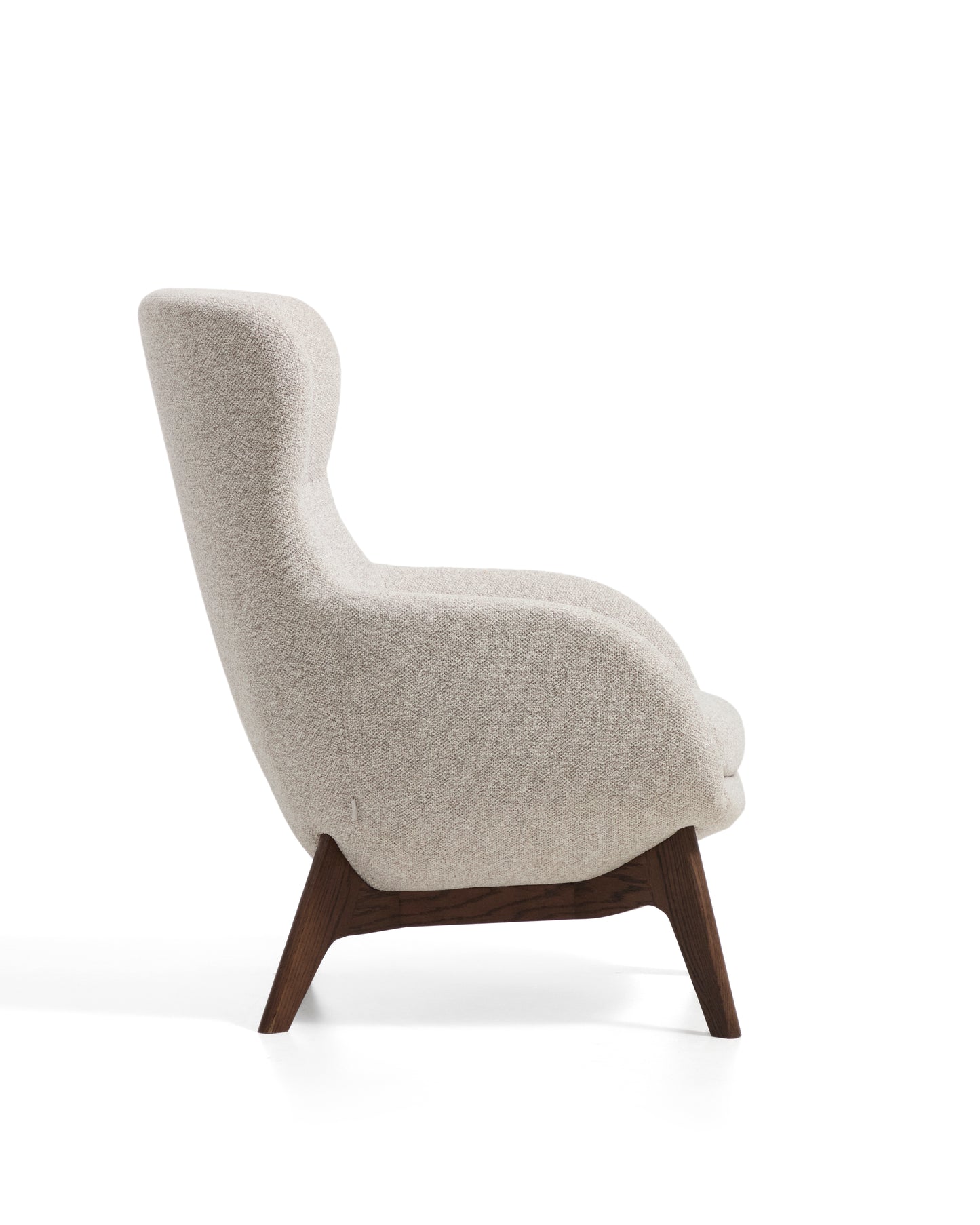 Kave Home Adiran fauteuil chenille Beige donker hout