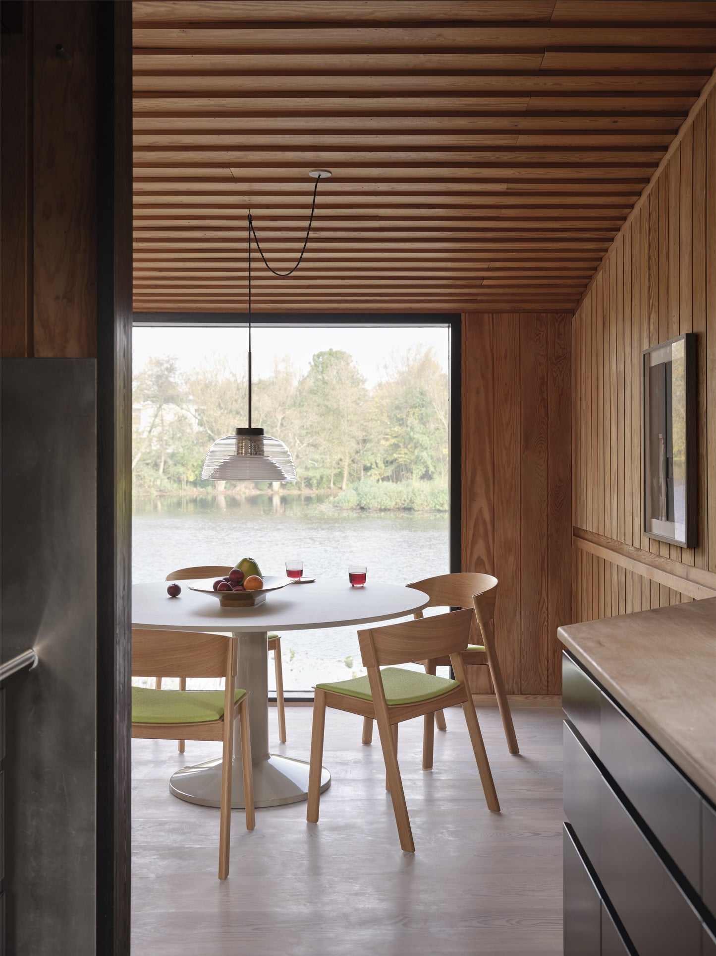 Muuto Midst eettafel rond Ø160 cm Grey Linoleum/Grey