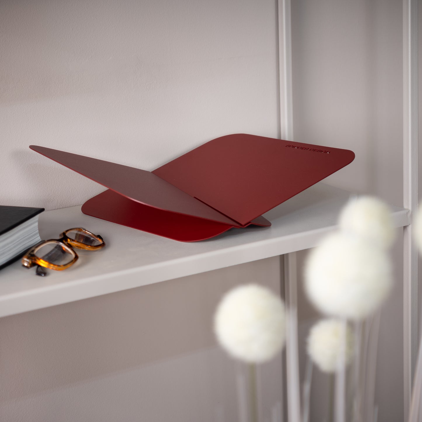 Spinder Design Atalanta boekenstandaard Burgundy