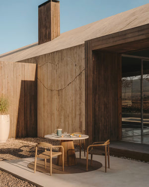 Kave Home Alcaufar tuintafel Ø120 cm Massief Teakhout en Grijs Cement