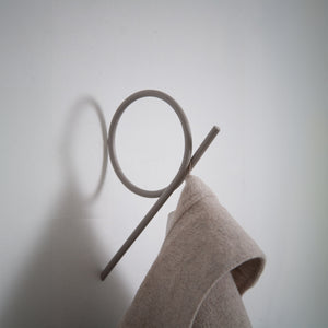Spinder Design Tuba Large wandhaak Silky Taupe