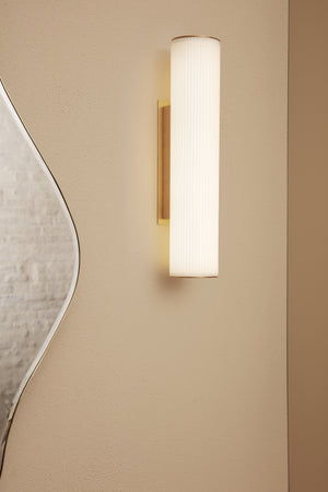 Ferm Living Vuelta 40 muurlamp White / Brass