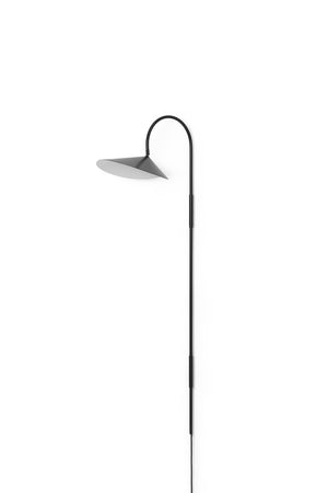 Ferm Living Arum Swivel wandlamp lang Zwart